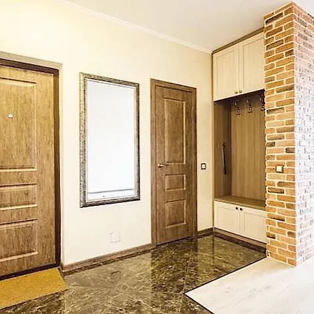Loft Platonova 33 *